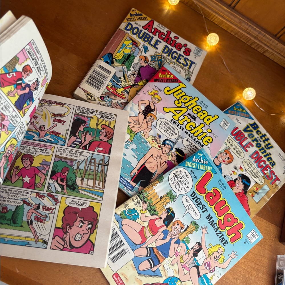 Archie Comics Collection - Picture 2 of 3